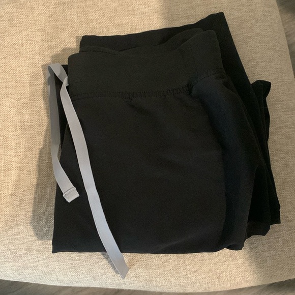 XS/P Livingston Figs - Picture 2 of 6